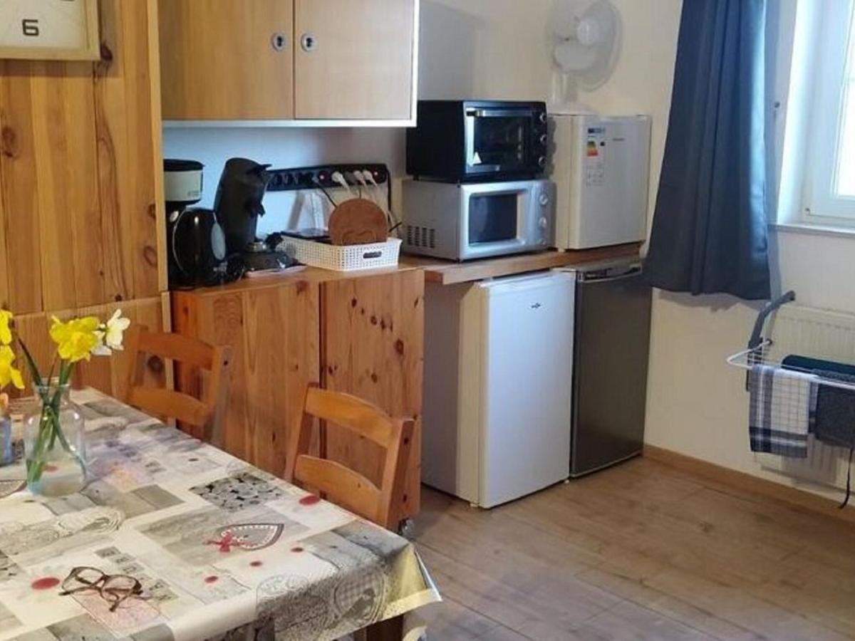 Cozy Apartment In Paliseul With Garden Carlsbourg Экстерьер фото