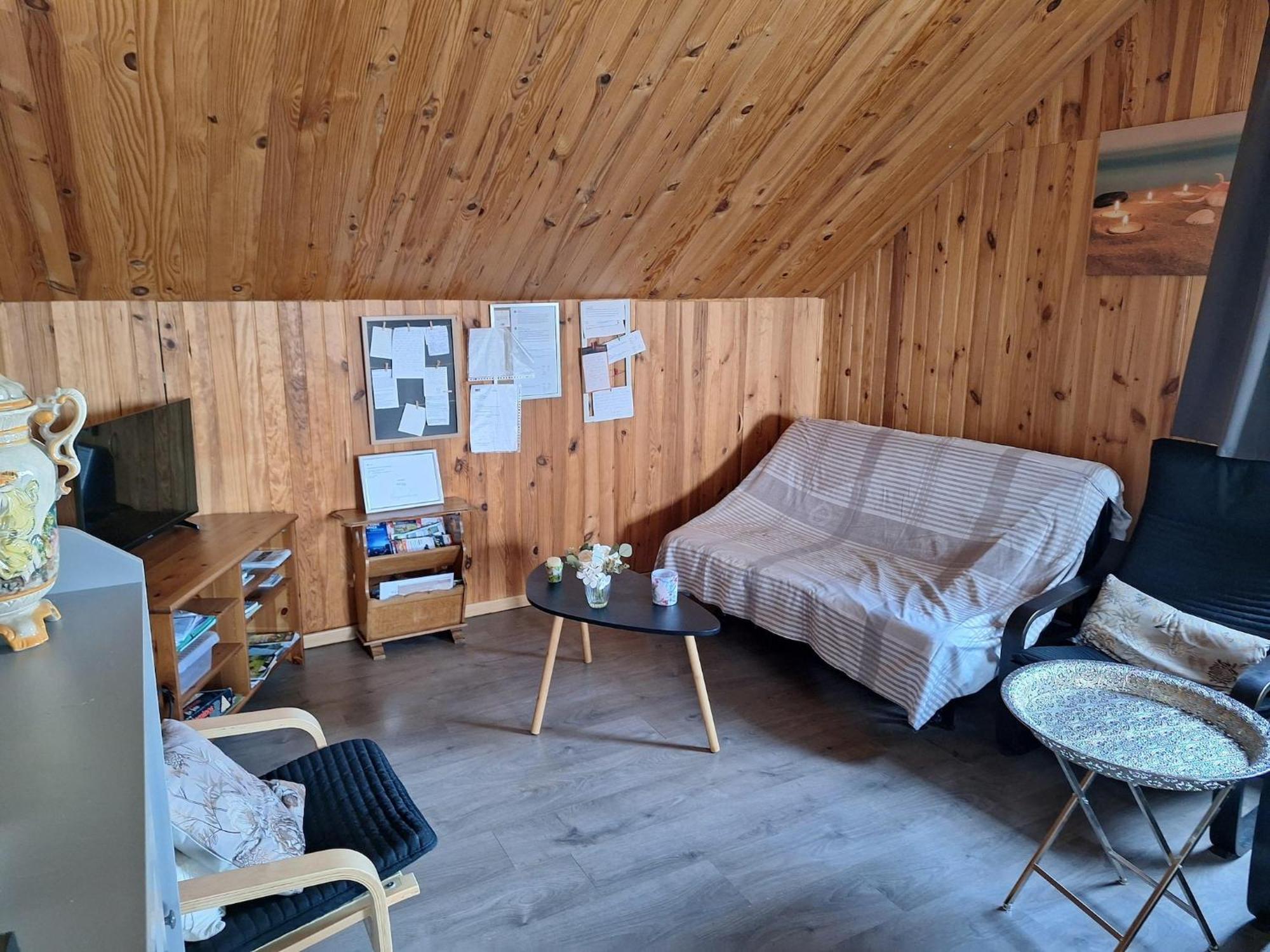 Cozy Apartment In Paliseul With Garden Carlsbourg Экстерьер фото